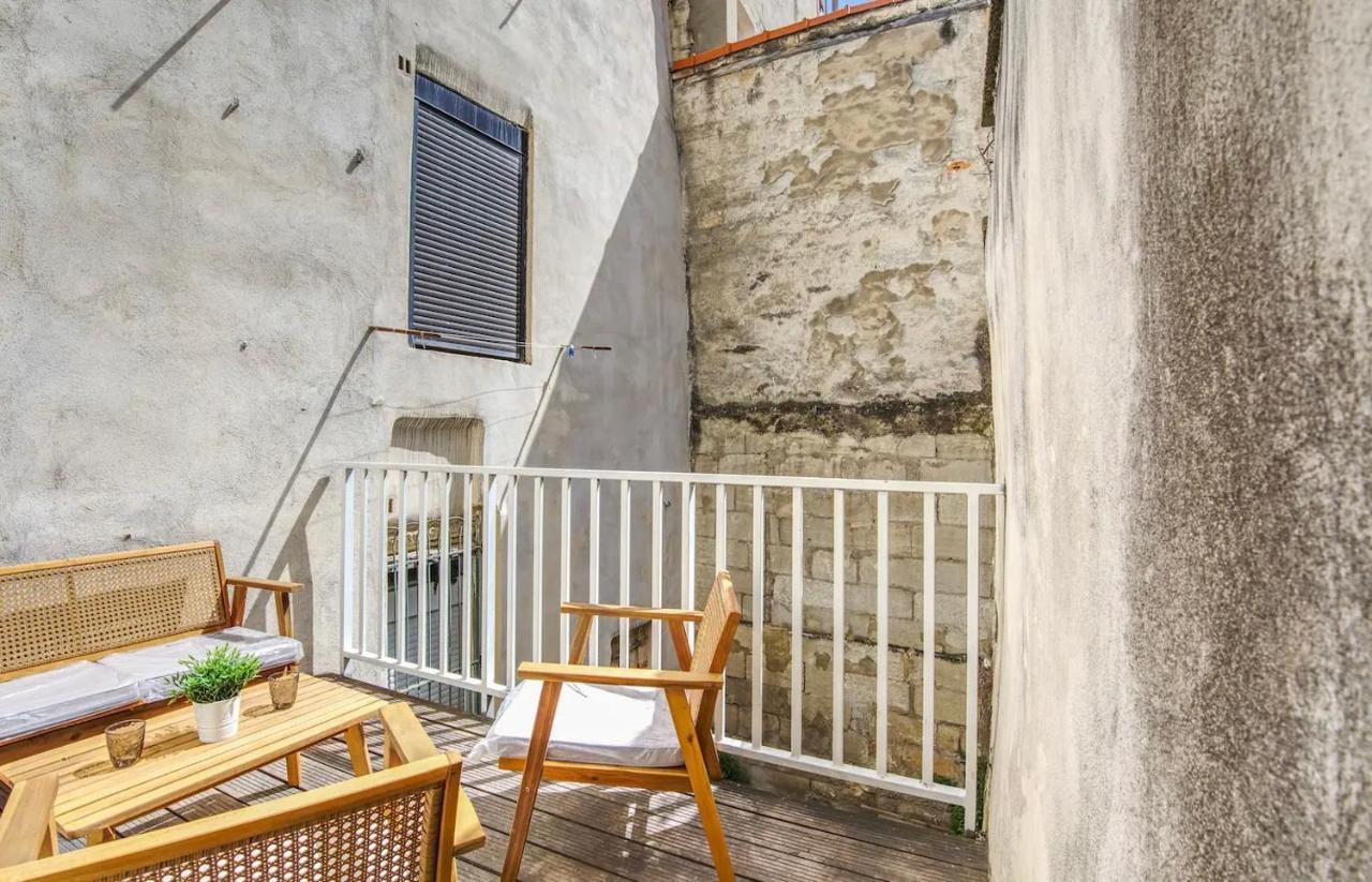 Bel Appartement Avec Terrasse Au Coeur D'Avignon Buitenkant foto